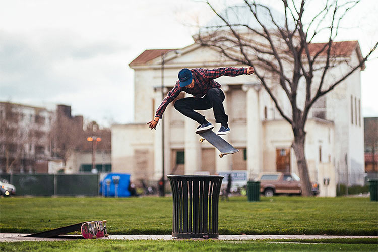 Joey backside Flip 750pxFIX