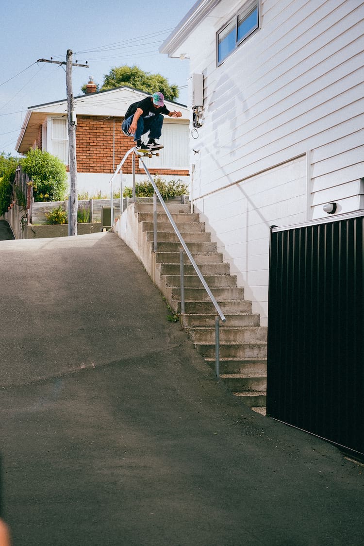 Nick Boserio Ollie Dunedin NewZealand 2023 DSC7025 GOLDER DZ 2000