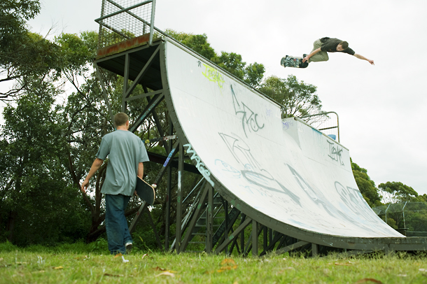 Burnout: Ye Olde Halfpipe